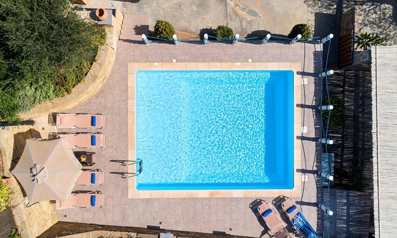 Cretan Kera Villa Heated Pool 外观 照片